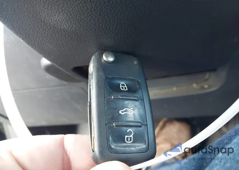 2016 Volkswagen Jetta 1.4T Se from USA, damaged, VIN 3VWD67AJ9GM393615